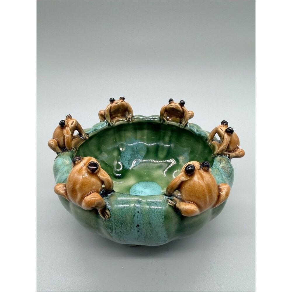 VTG Majolica Style Ceramic 6 Frogs Bowl Planter Green Drip Glaze Lily Pad 5"